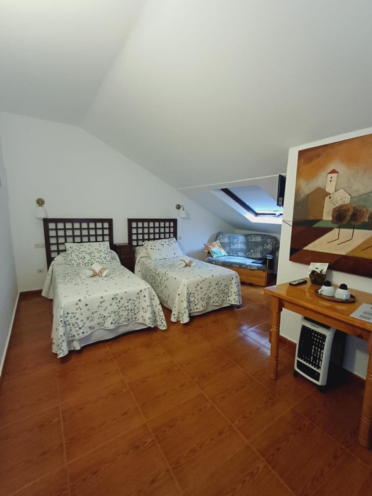 ארנאס דה קבראלס Hotel El Coterin Apartamentos Y Habitaciones מראה חיצוני תמונה